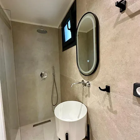 Nuovo Maistros Villa *